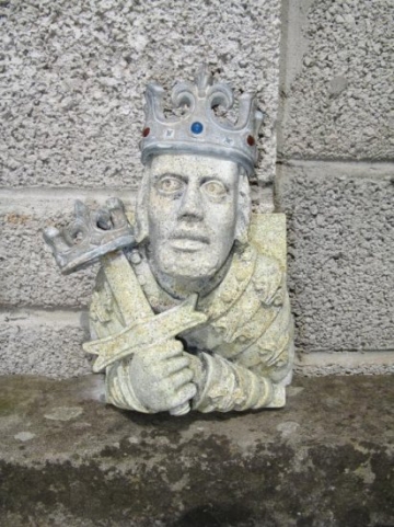 Cast Granite with Lead Features (King)