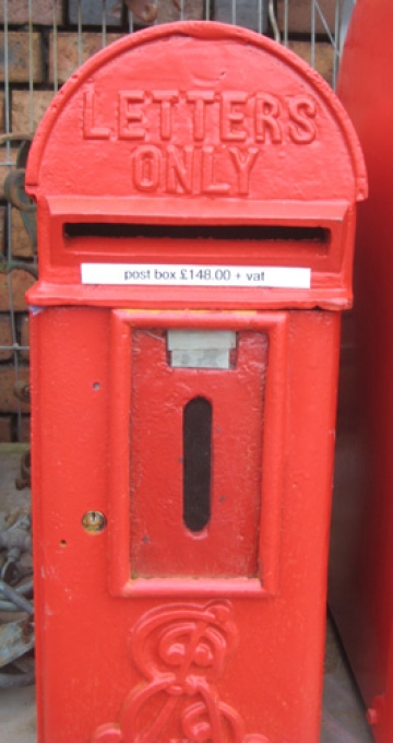 GR Lamp Letter Box