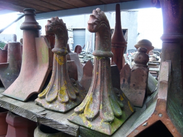 Clay Roof Finial 003